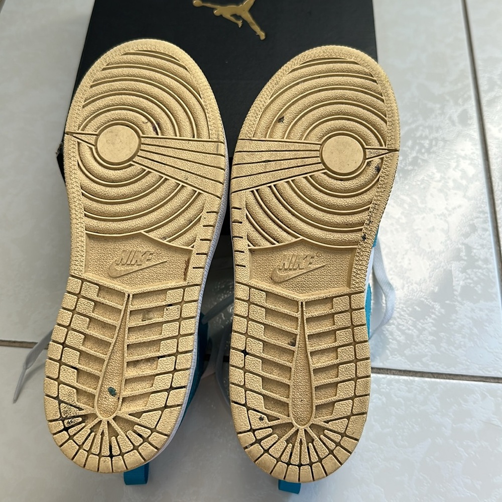 Jordan 1 Mid Preschool size 3 Y in Aquatone - Picture 11 of 11